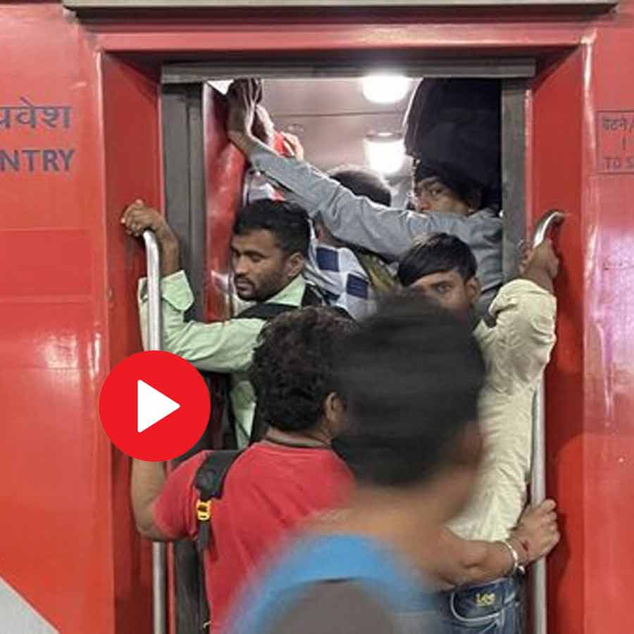 woman shares scary experience in Bihar bounded train