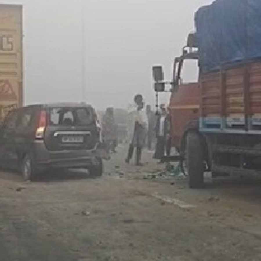 Accident At Noida Expressway