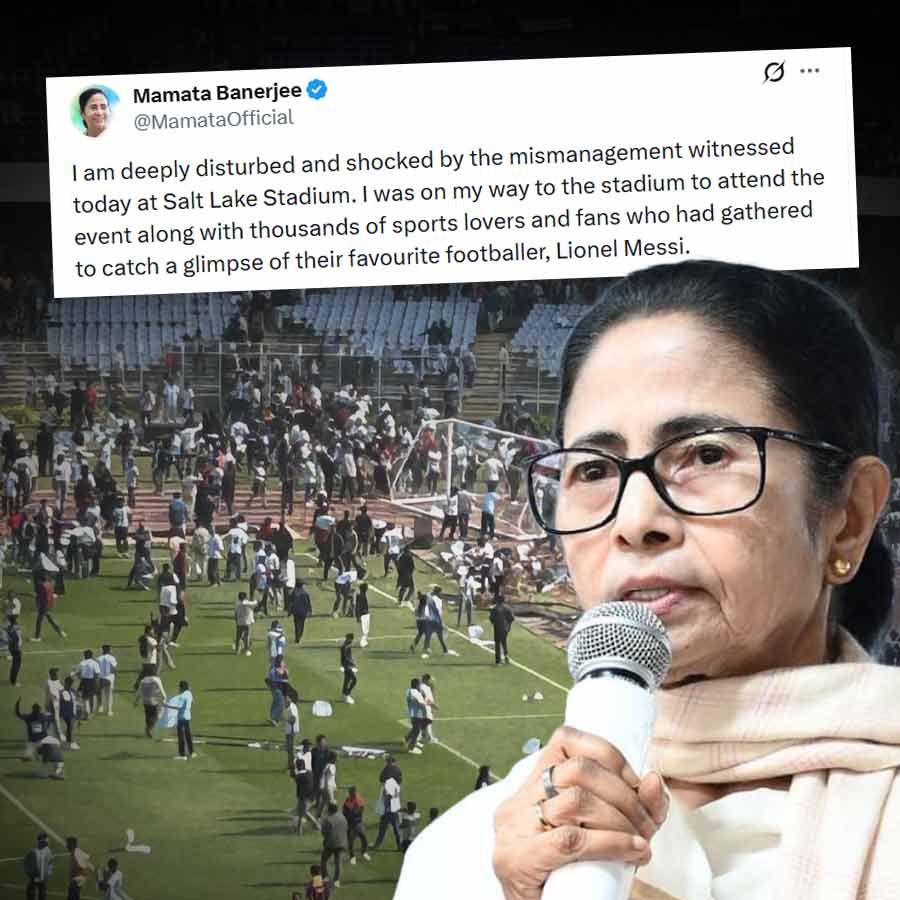 যুবভারতী স্টেডিয়ামে বিশৃঙ্খলা নিয়ে সমাজমাধ্যমে পোস্ট মুখ্যমন্ত্রী মমতা বন্দ্যোপাধ্যায়ের।