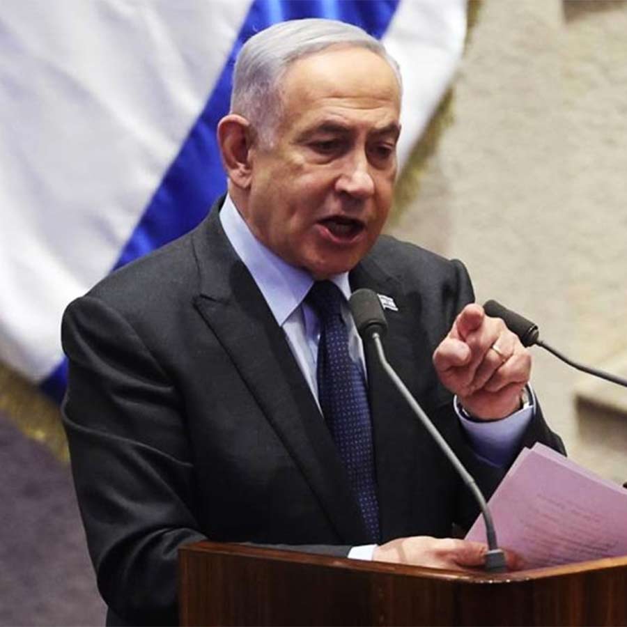 Israel plans to annex Gaza as IDF chief says yellow line of ceasefire plan is new border of Tel Aviv 