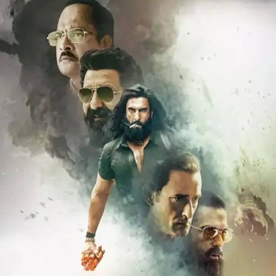 পড়শি দেশের ঘুম কেড়েছে ‘ধুরন্ধর’?