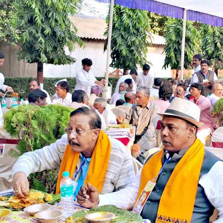 Political harmony sighted at a Manbazar at a memorial meeting of  Nibaran Chandra Dasgupta