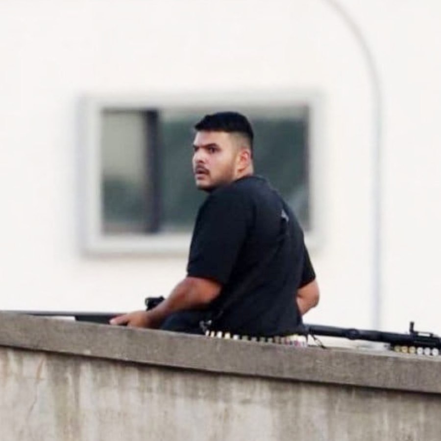 ঘাতক পুত্র নবিদ আক্রম।