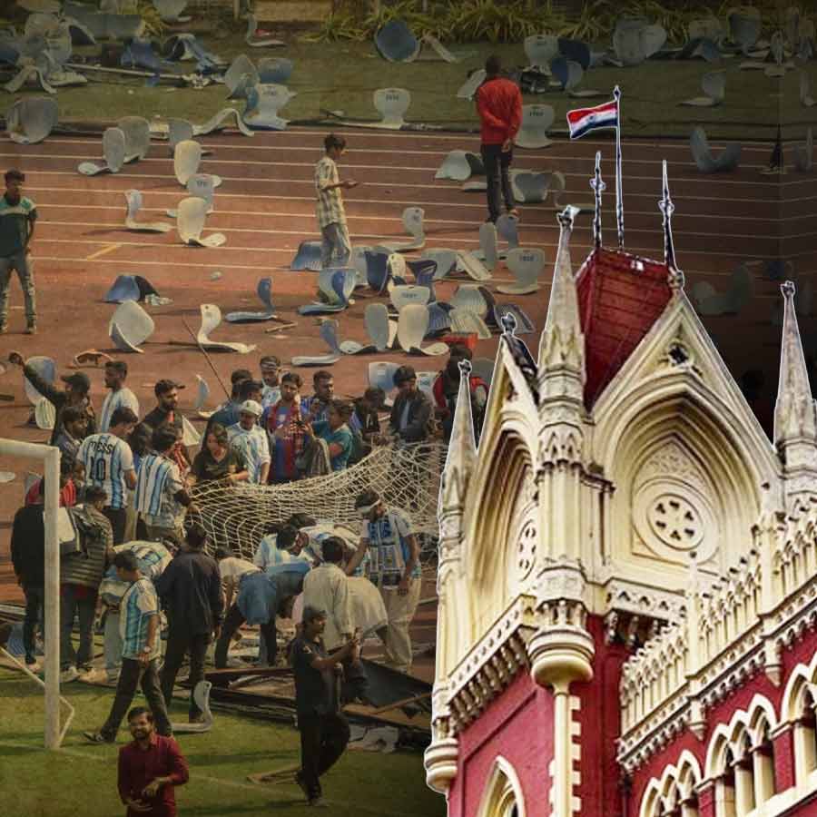 সল্টলেক স্টেডিয়ামের ঘটনায় কলকাতা হাই কোর্টে জনস্বার্থ মামলা।