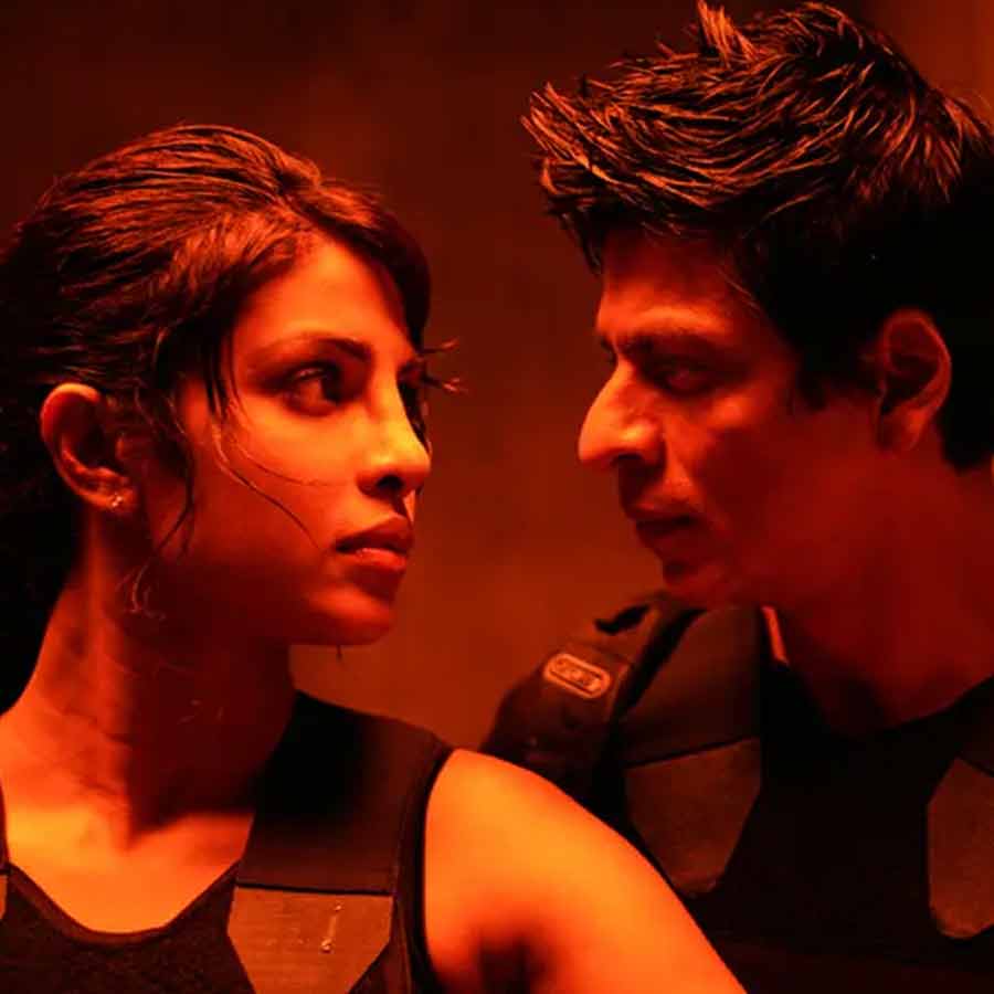Shah Rukh Khan and Priyanka Chopra Jonas