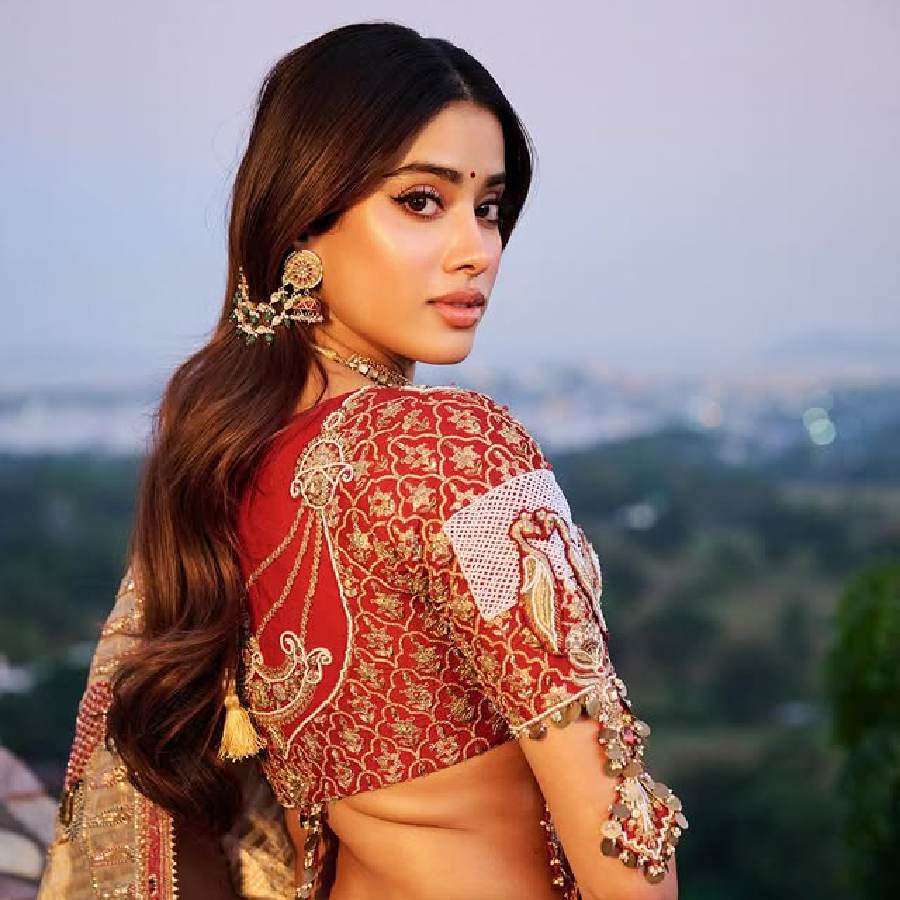 5 Makeup Tricks to elevate your beauty at party dgtl