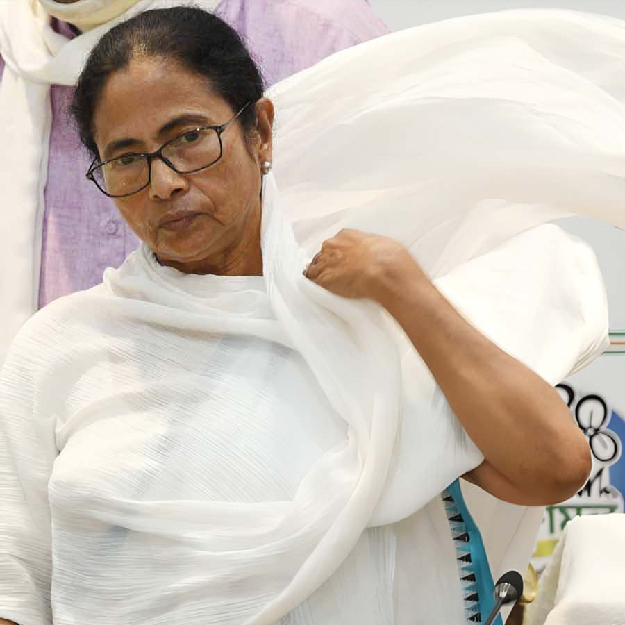 Why did Minister Aroop Biswas resign from the Sports Department