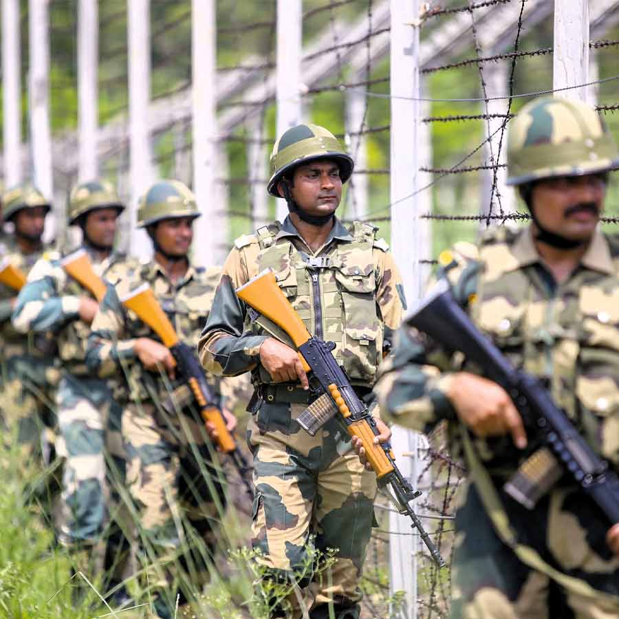 Central government said how many infiltrators arrested since 2014