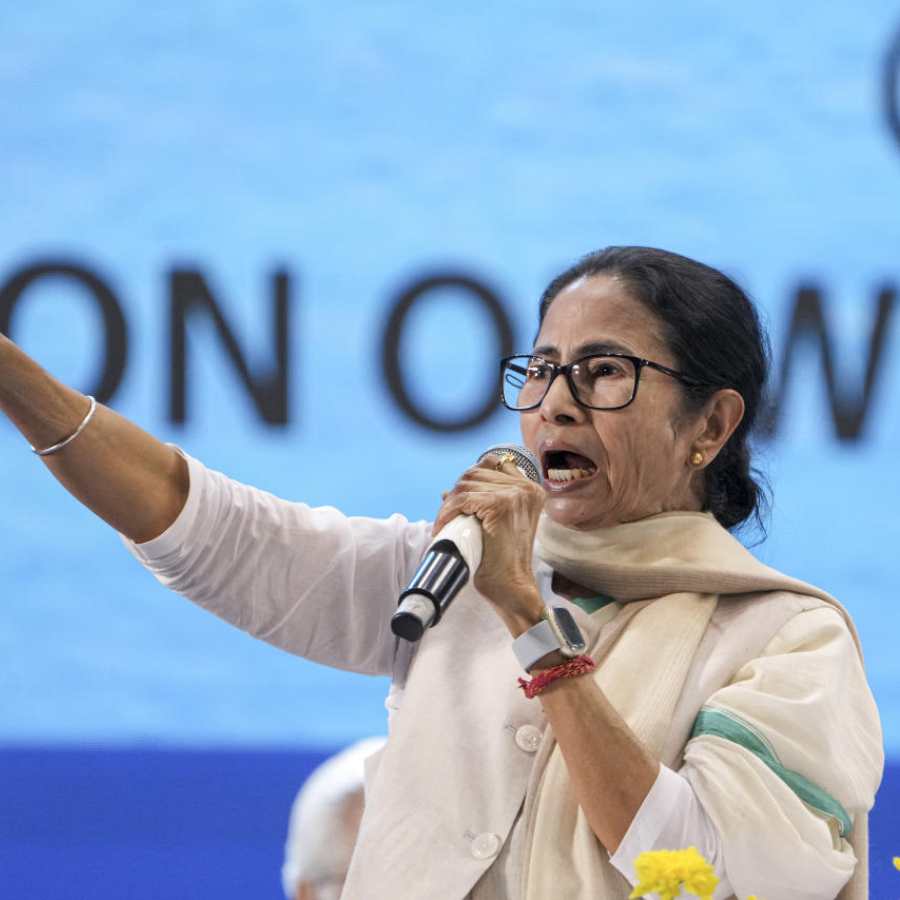 Mamata Banerjee questions Amit Mitra on GST from Business Conclave dgtl