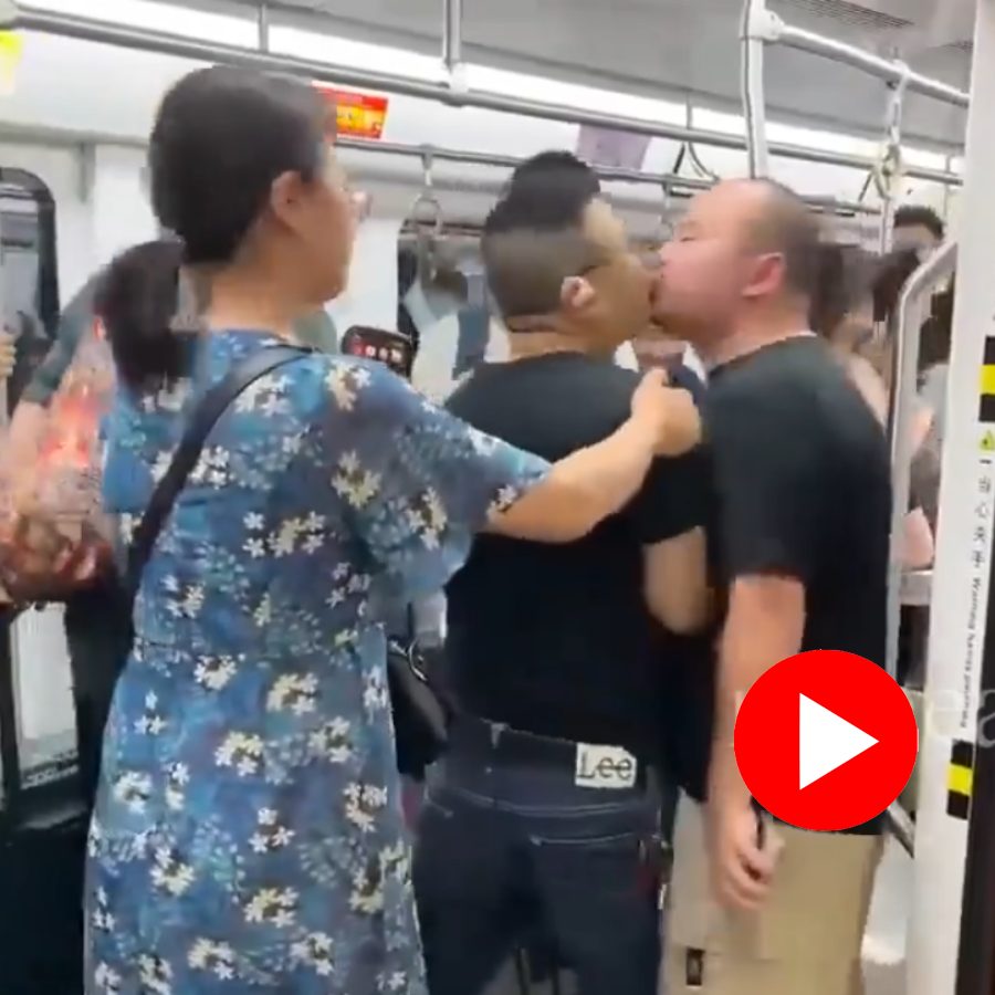 Video shows two male passengers started brawl in a bizarre way inside Singapore train