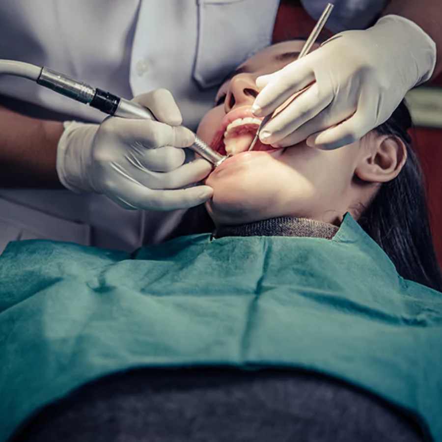 দন্তচিকিৎসক হওয়ার খুঁটিনাটি।