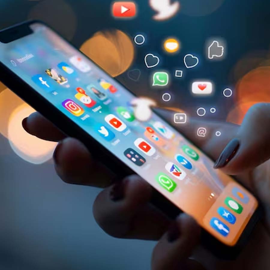 গত এক বছরে ২,৩১২টি ‘ব্লক’ নির্দেশ দেওয়া হয়েছে কেন্দ্রের সহযোগ পোর্টালের মাধ্যমে।