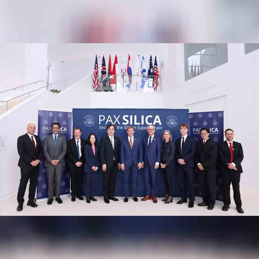 Why India is not in the alliance of Pax Silica a US Driven initiative to secure Important minerals, Advance technology etc