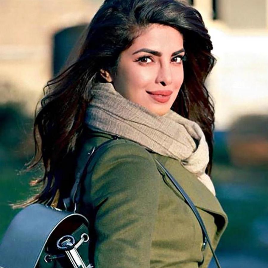 Mufflers are gaining popularity in fashion