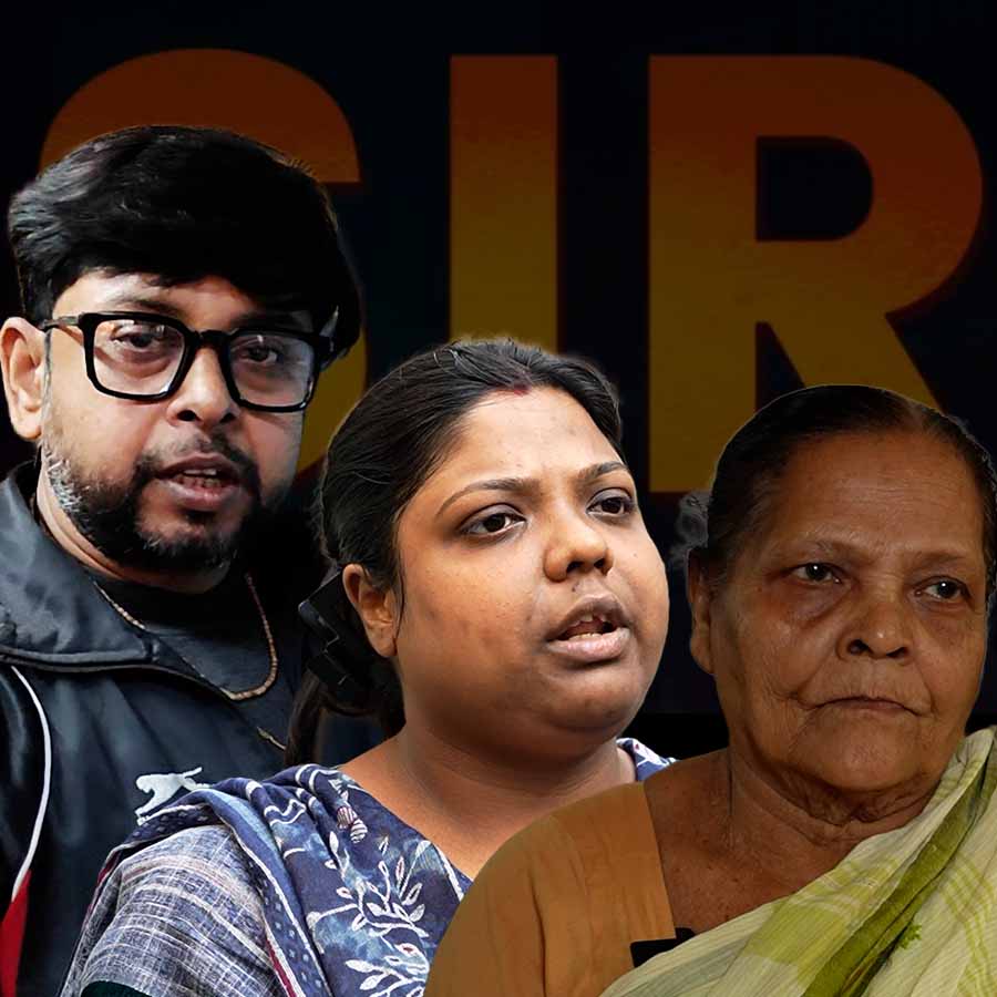 People face various problems as SIR draft list published dgtl