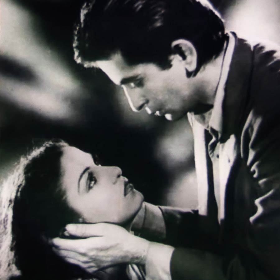 Kamini Kaushal and Dilip Kumar