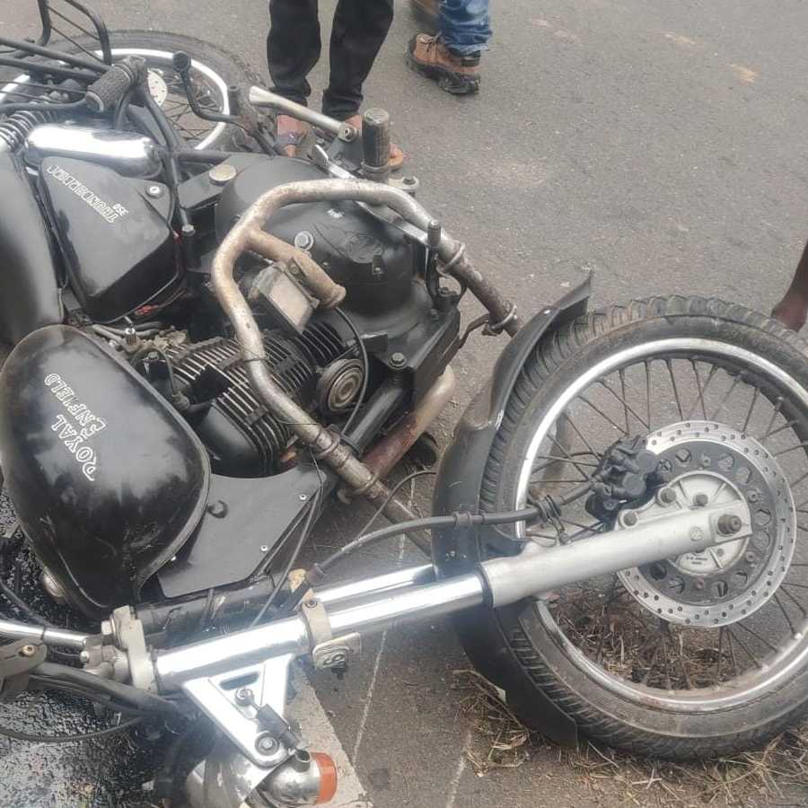 Kolkata Couple Face Accident