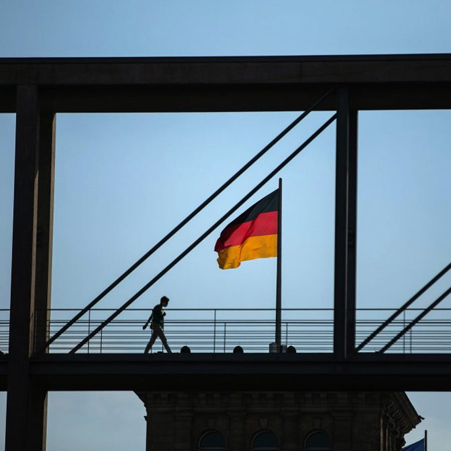 Around 24 thousand companies shutting down in 2025 amid corporate bankruptcy hits a decade high in Germany 