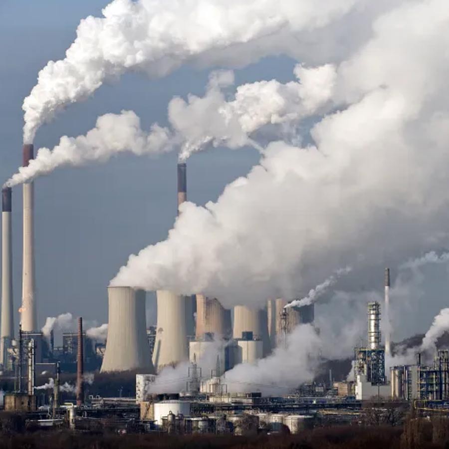 Around 24 thousand companies shutting down in 2025 amid corporate bankruptcy hits a decade high in Germany 