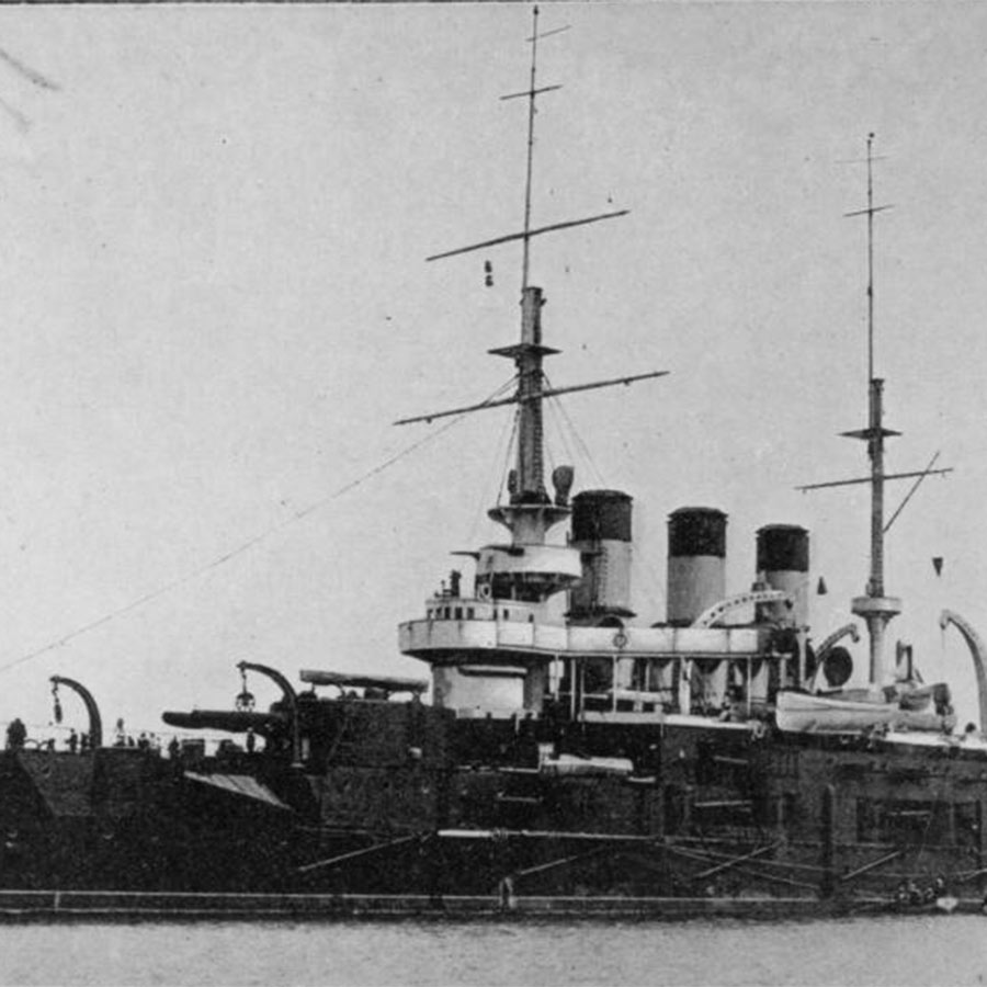 অভ্যুত্থান: রোমানিয়ার বন্দরে নোঙর করা আসল জাহাজটি।