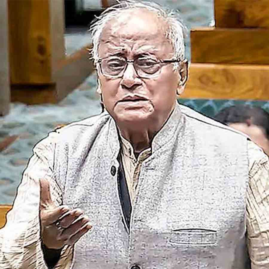 সক্রিয়: সংসদে সৌগত রায়।