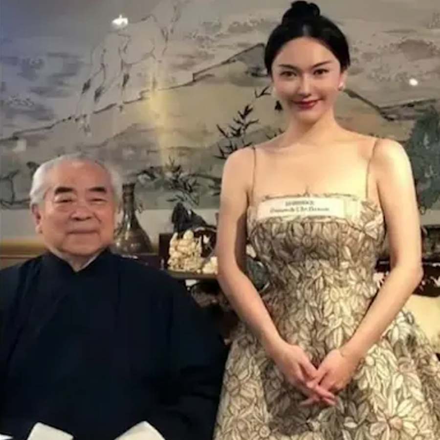 painter announcing the birth of his biological son