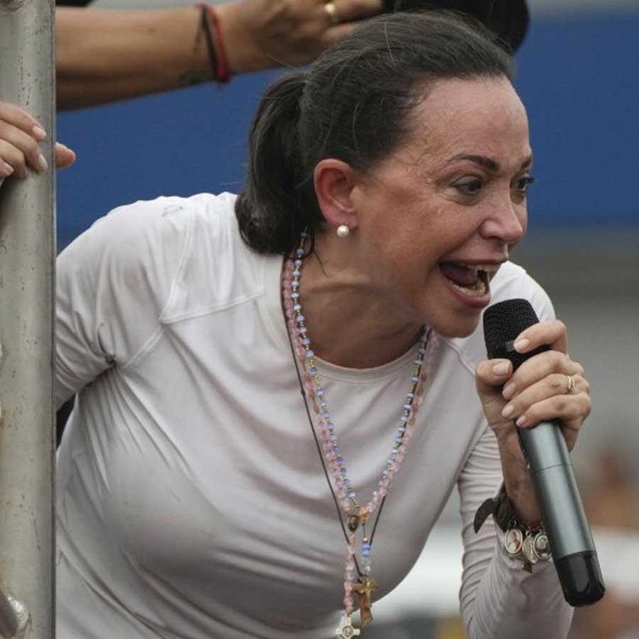How did Nobel Peace Prize winner Maria Corina Machado flee from Venezuela 