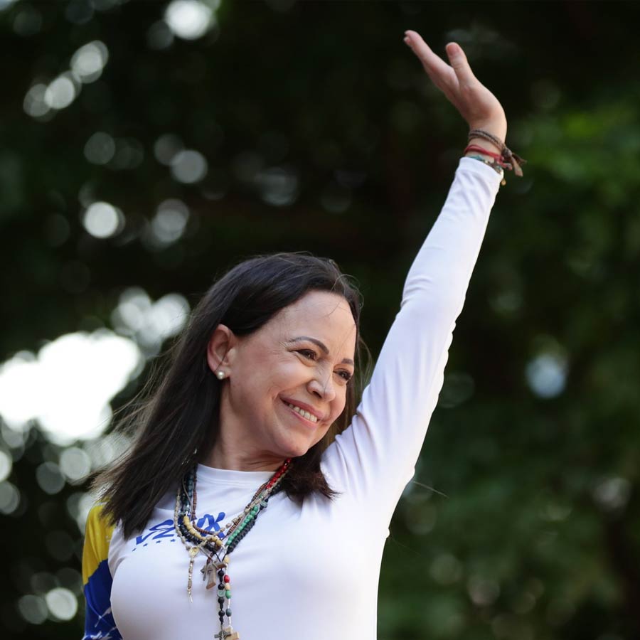 How did Nobel Peace Prize winner Maria Corina Machado flee from Venezuela 