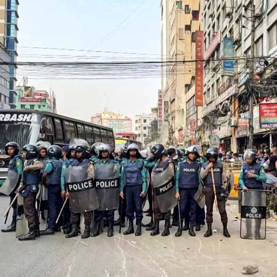 Indian Visa Application Centre operations suspended in Chittagong dgtl