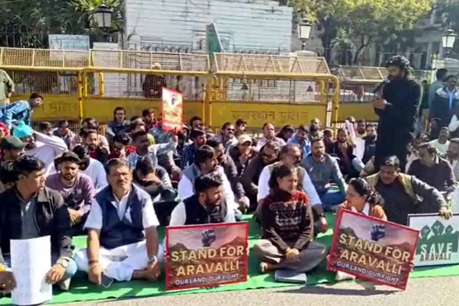 All need to know about why Aravalli is in spotlight and controversy related to it