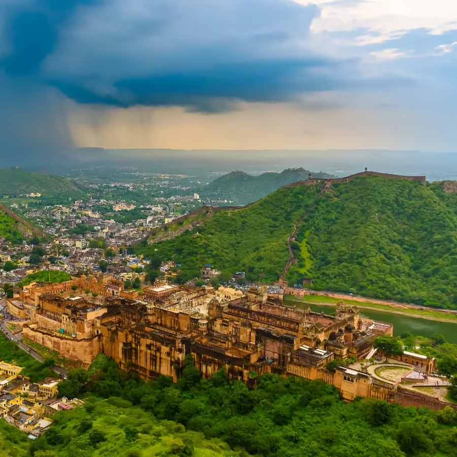 All need to know about why Aravalli is in spotlight and controversy related to it