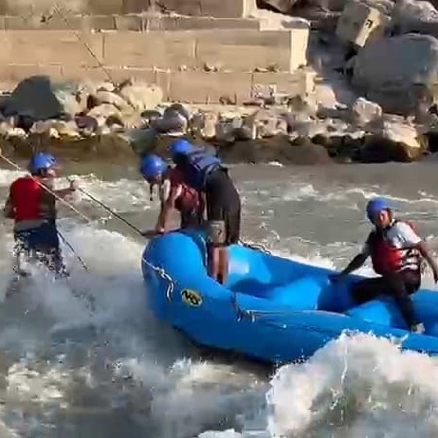 র‌্যাফটিংয়ের প্রশিক্ষণ নেওয়ার সময় তিস্তায় ডুবে মৃত্যু জওয়ানের।