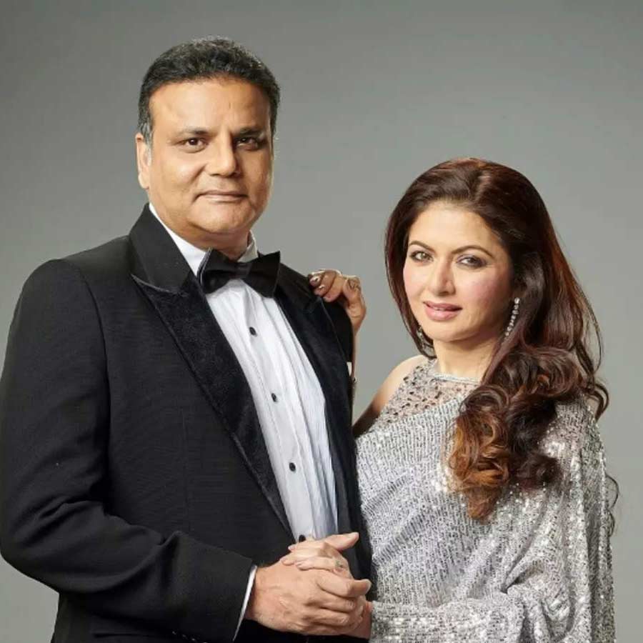 Bhagyashree and Himalaya Dasani