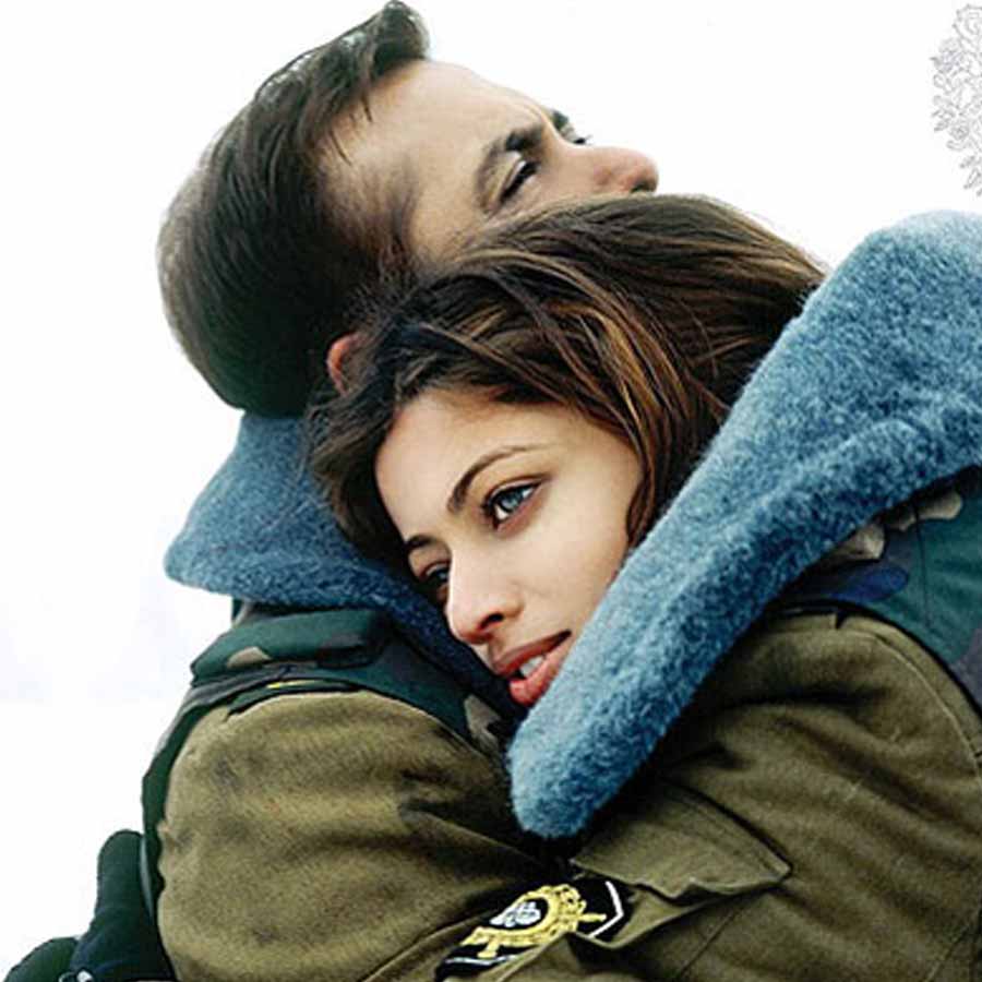 Salman Khan with Sneha Ullal