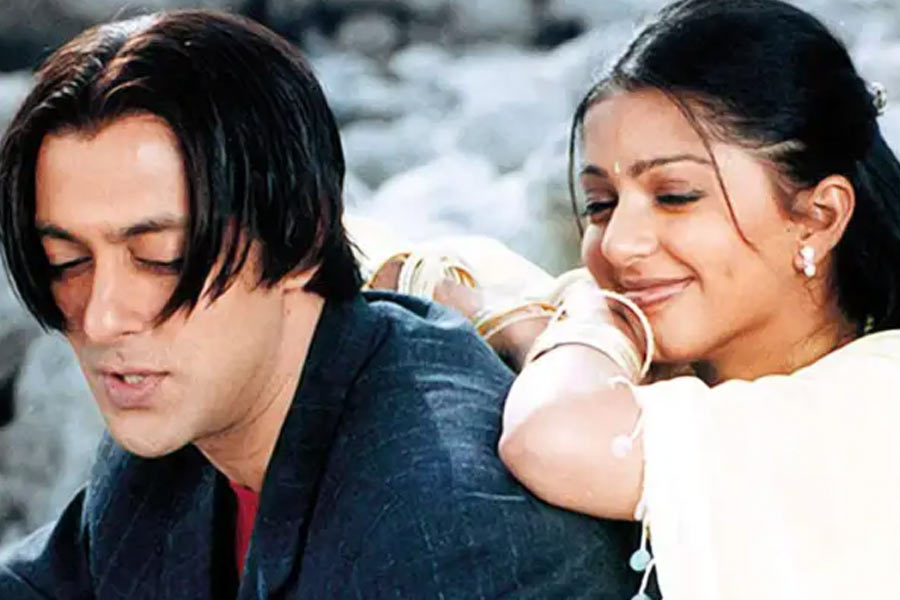 Salman Khan with Bhumika Chawla