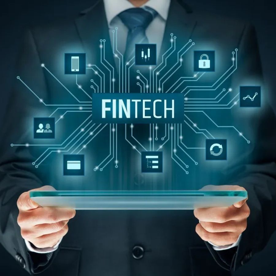 Know about the details of Fintech course and career prospects dgtl