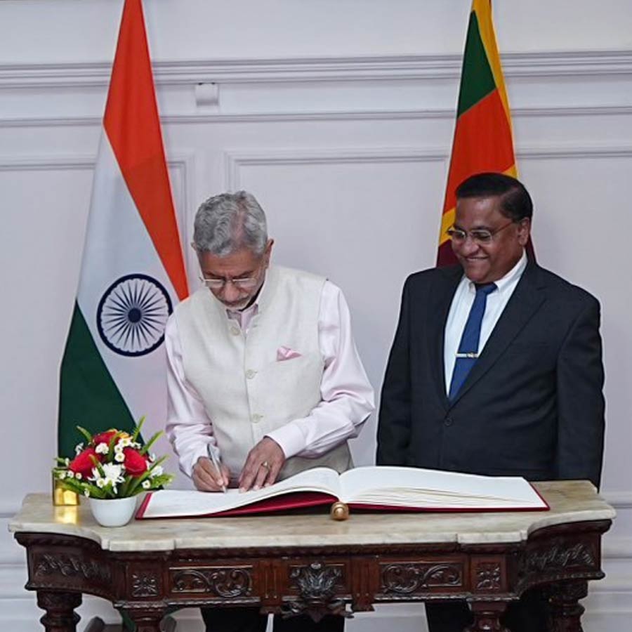 India proposes Rs 4028 crore cyclone relief package to Sri Lanka