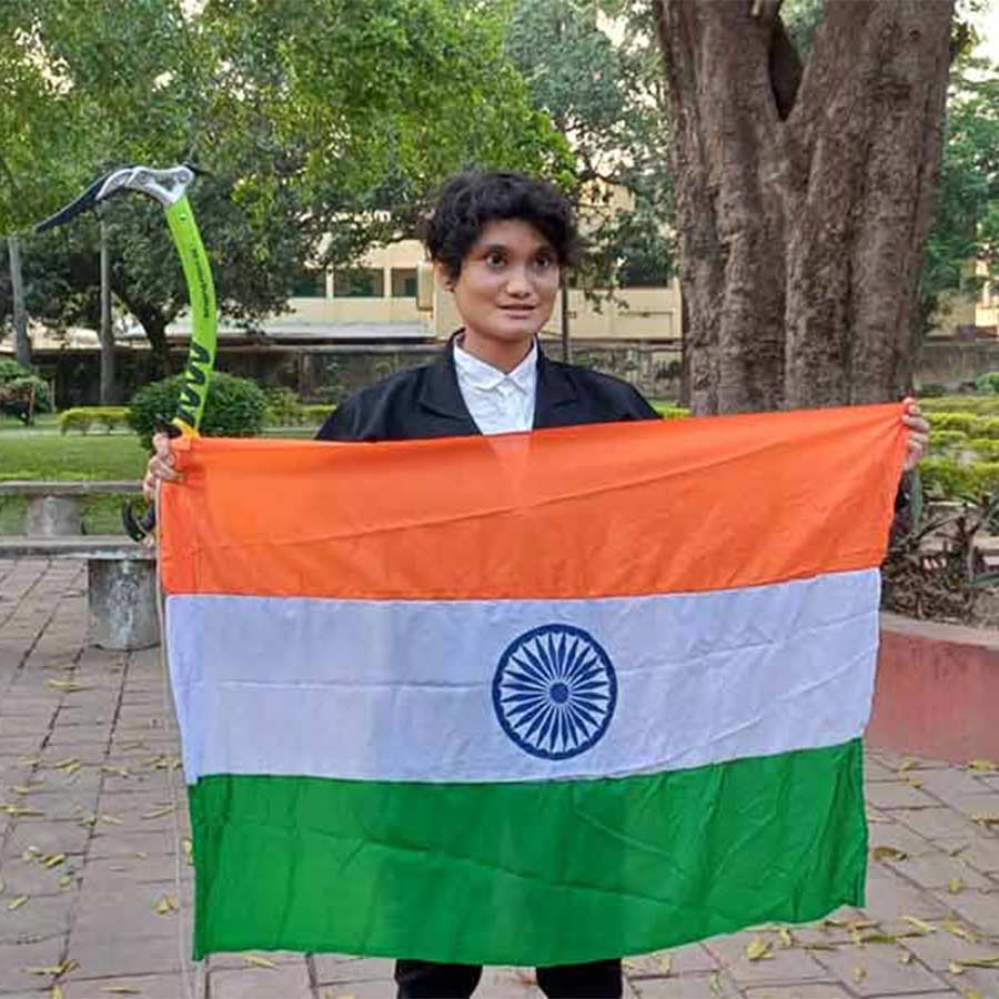 Mount Everest conqueror Piyali Basak to climb Makalu peak once again