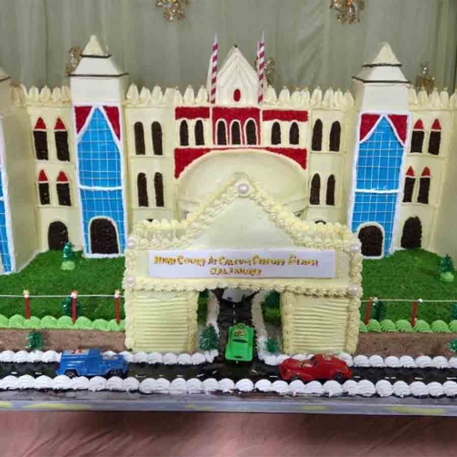 Christmas  Cake resembling High Court circuit bench of jalpaiguri