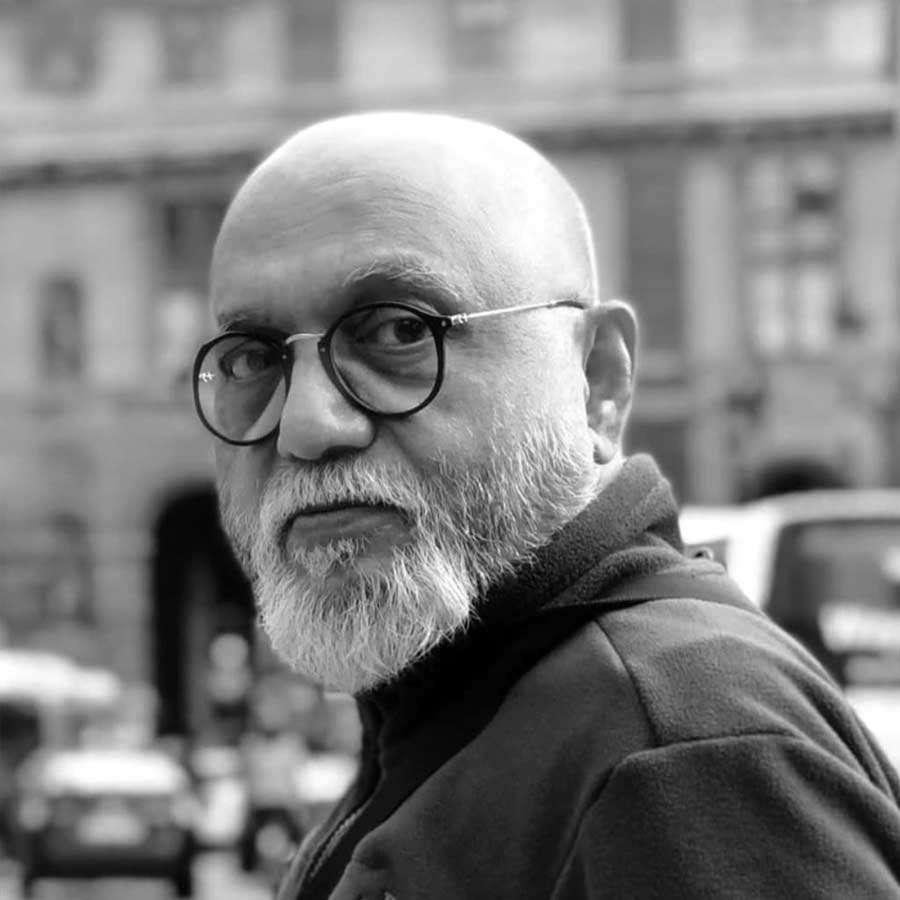 From the ‘He-Man’ to the ‘Kanta Laga Girl, Bollywood Celebrities Who Passed Away in 2025