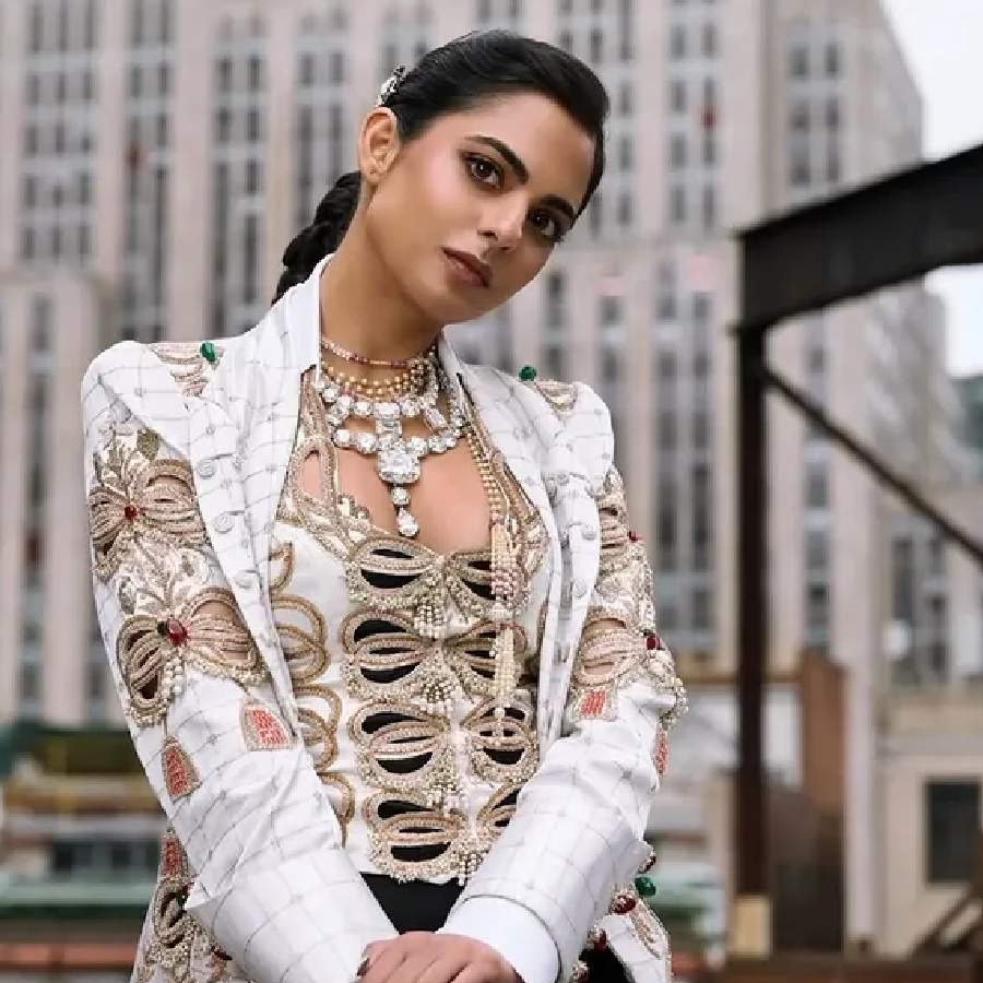 ঈশা অম্বানী।