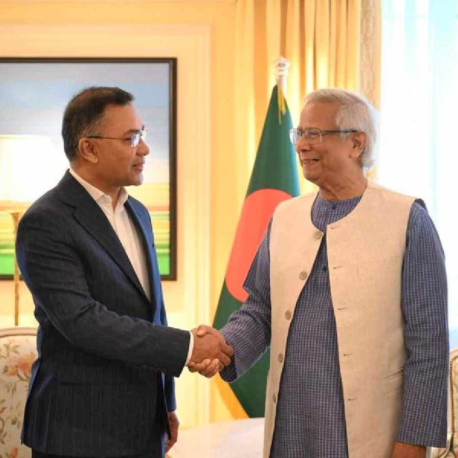 After returning Bangladesh BNP leader Tarique Rahman called chief advisor of interim government Muhammad Yunus to thank him