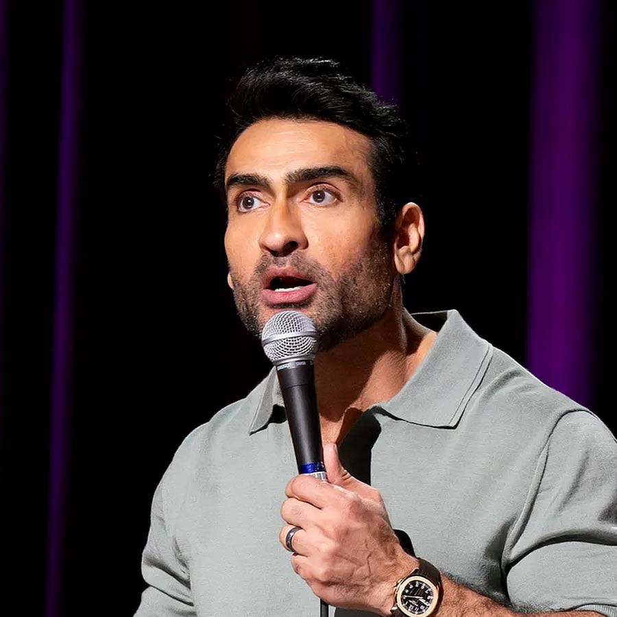Pakistani actor Kumail Nanjiani Criticized indian cricket Team dgtl