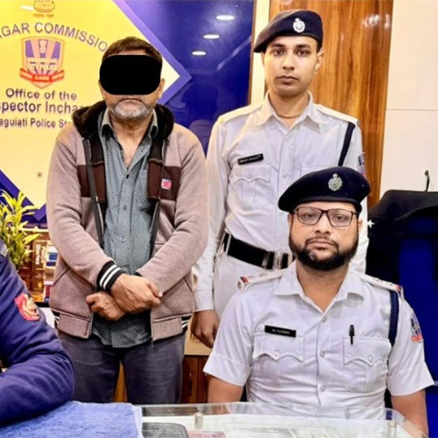 Man dupes private hospital VP of lakhs, Bidhannagar police arrest accused from Tamil Nadu dgtl