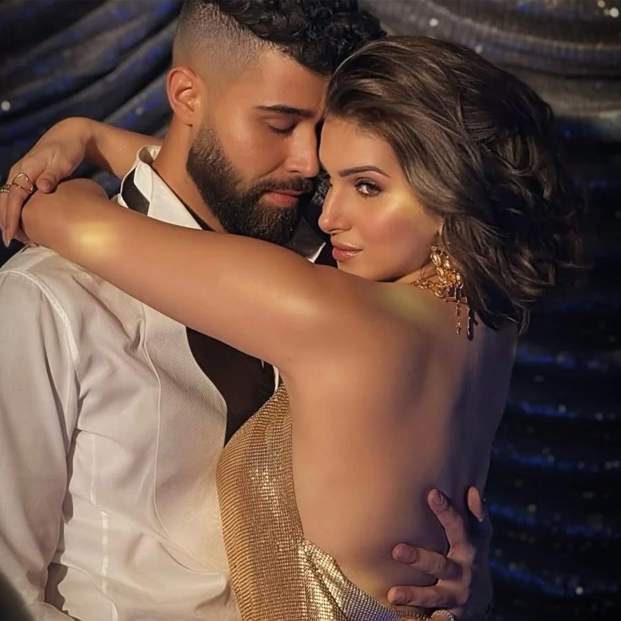 Tara Sutaria with Indo-Canadian singer AP Dhillon 