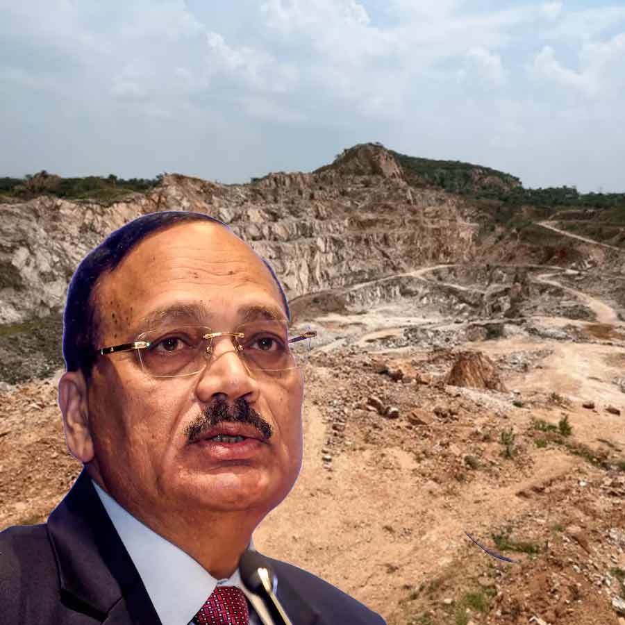 অরাবলী পাহাড় নিয়ে সুপ্রিম কোর্টের পূর্বের নির্দেশ স্থগিত রাখল প্রধান বিচারপতির বেঞ্চ।