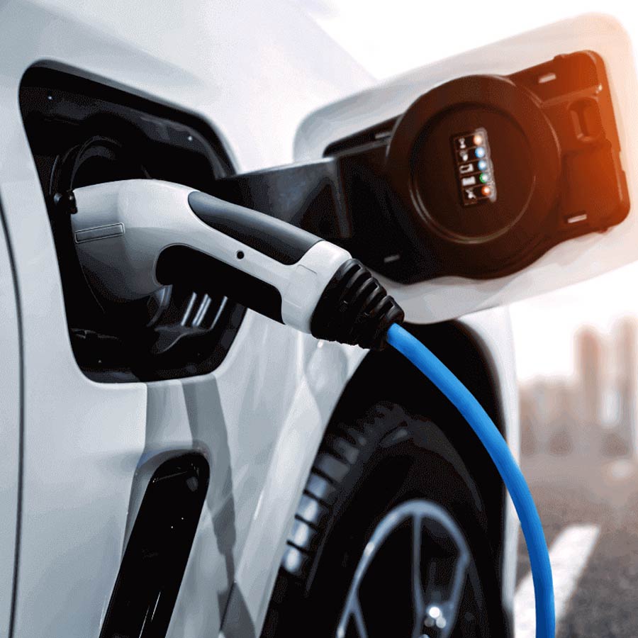 Why did China filed complaints in WTO on Solar and IT sector of India 