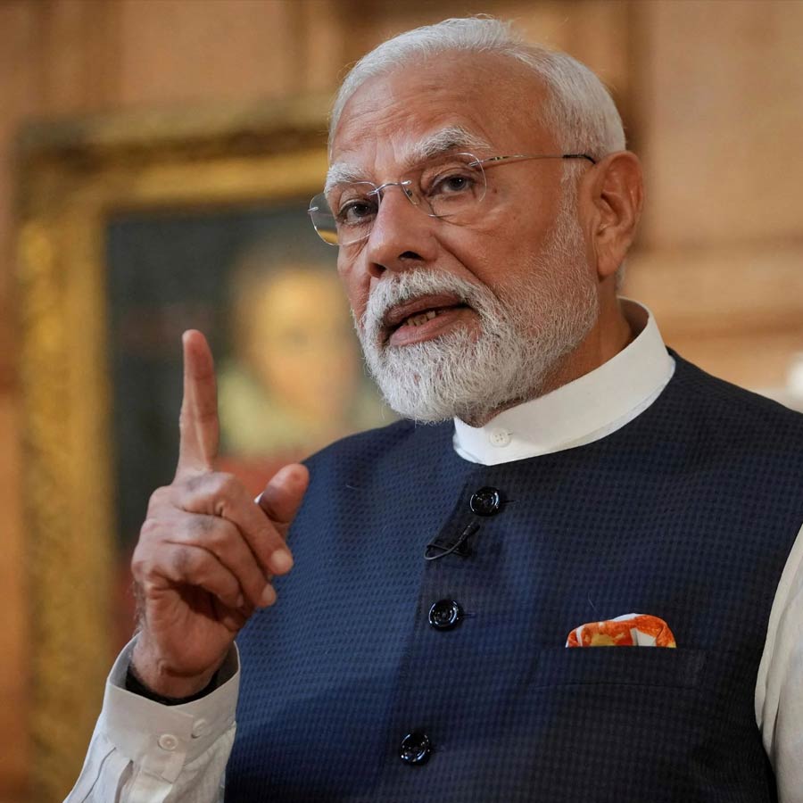 Why did China filed complaints in WTO on Solar and IT sector of India 