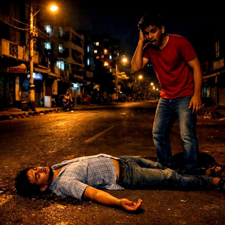 বেহালায় এয়ারগানের গুলিতে বিদ্ধ যুবক।