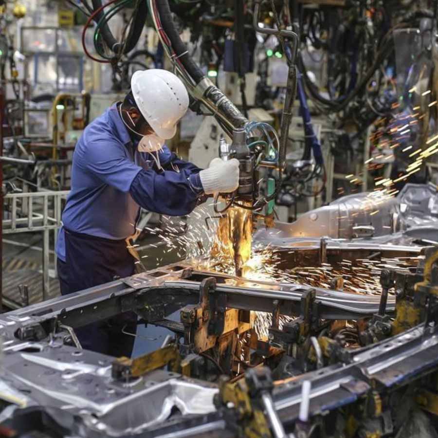 Indian economy is suffering from Dutch Disease as manufacturing sector is lagging behind, a big concern for Modi Government